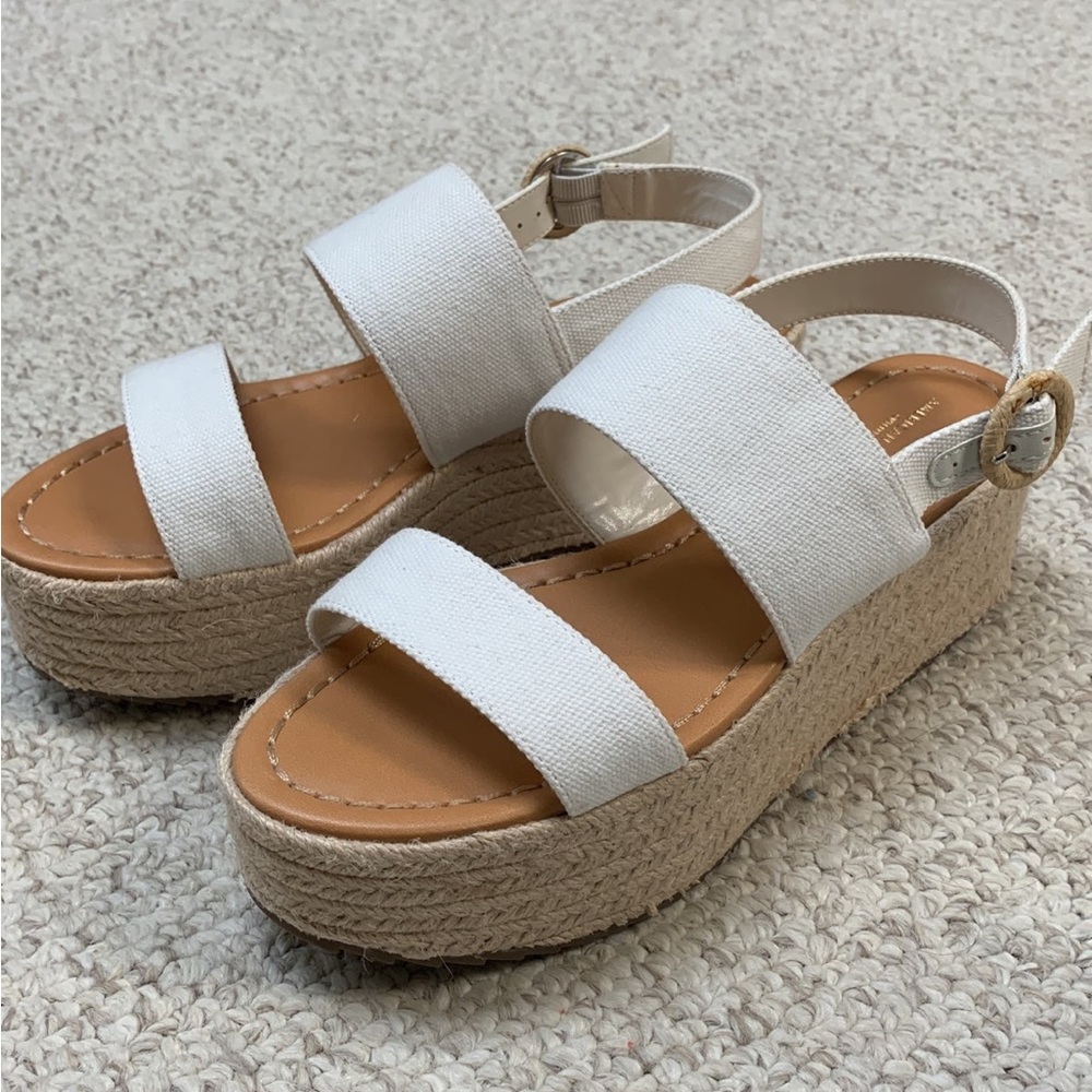 NEW American Eagle Platform Sandals Size 8